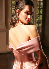 VESTIDO LONGO FITAS EM CETIM DUCHESE C/ VIES ROSE THAYS TEMPONI