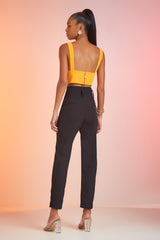 CALCA ALFAIATARIA RECORTES PESPONTOS PRETO