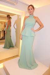 VESTIDO LONGO GOLA ALTA E PEPLUM VERDE