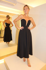 VESTIDO MIDI GODÊ DECOTE CORAÇÃO PRETO