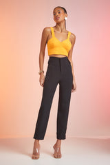 CALCA ALFAIATARIA RECORTES PESPONTOS PRETO