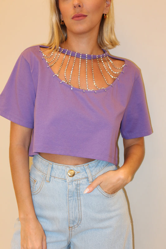T-SHIRT CROPPED COM STRASS PRETO / ROXO