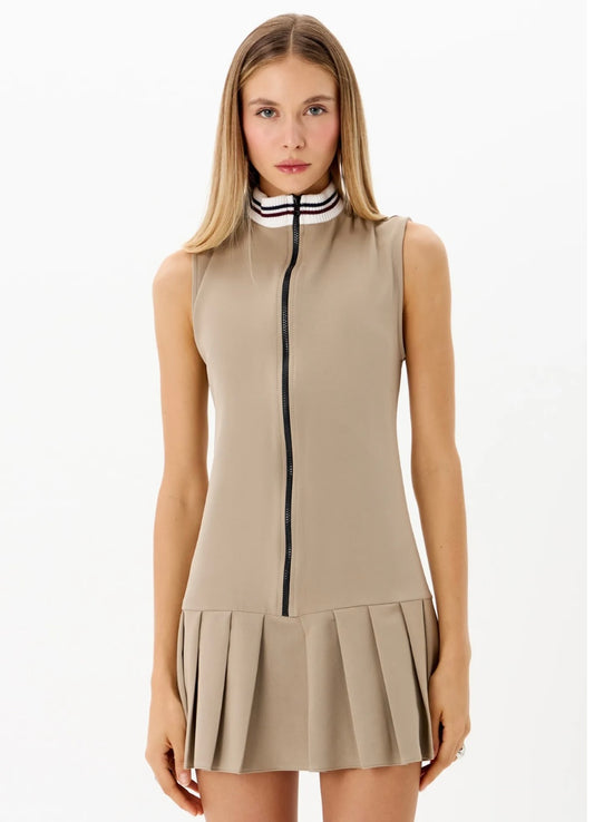 VESTIDO CURTO DE PREGAS GOLA ALTA CINZA