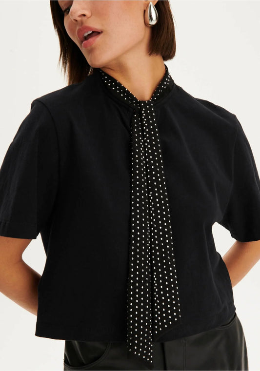 T-SHIRT SHINE COM AMARRAÇÃO