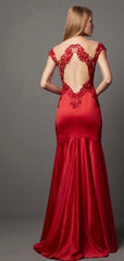 VESTIDO LONGO 1/2 BORDADO VERMELHO ANTÚRIO