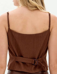 BLUSA DE ALÇA COM LAPELA