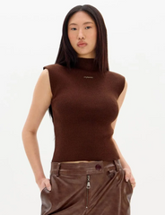 BLUSA TRICÔ SEM MANGAS