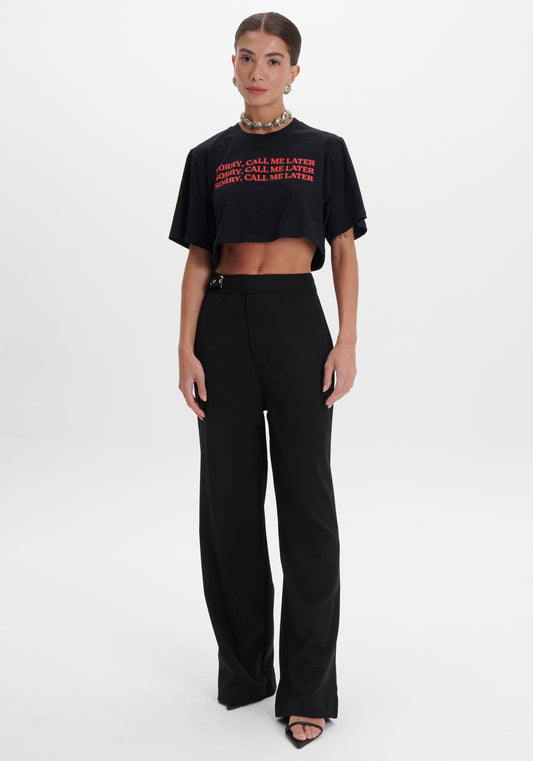 T-SHIRT CROPPED COM ESTAMPA LOCAL SORRY CALL ME LATER
