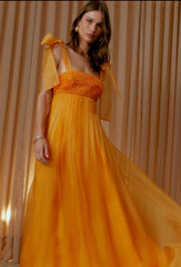 VESTIDO LONGO CASA DE ABELHA TANGERINA FRIDA